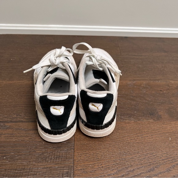 White and Black Puma Sneakers - Picture 4 of 13